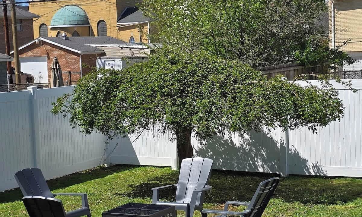 Photo of Outdoor in Huntington