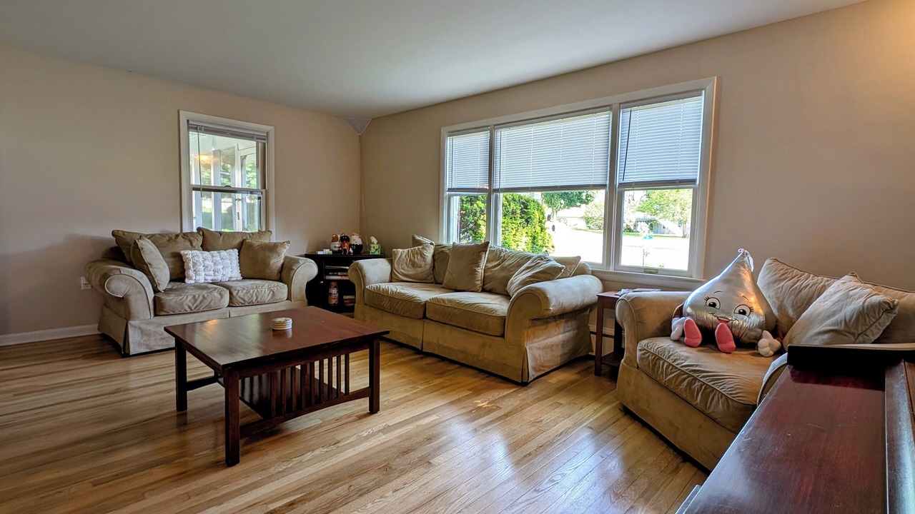 Photo of Livingroom in Palmyra
