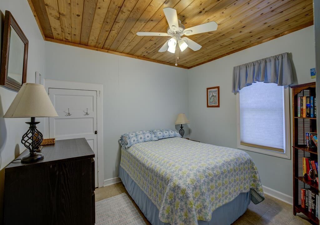 Photo of Bedroom in Goshen