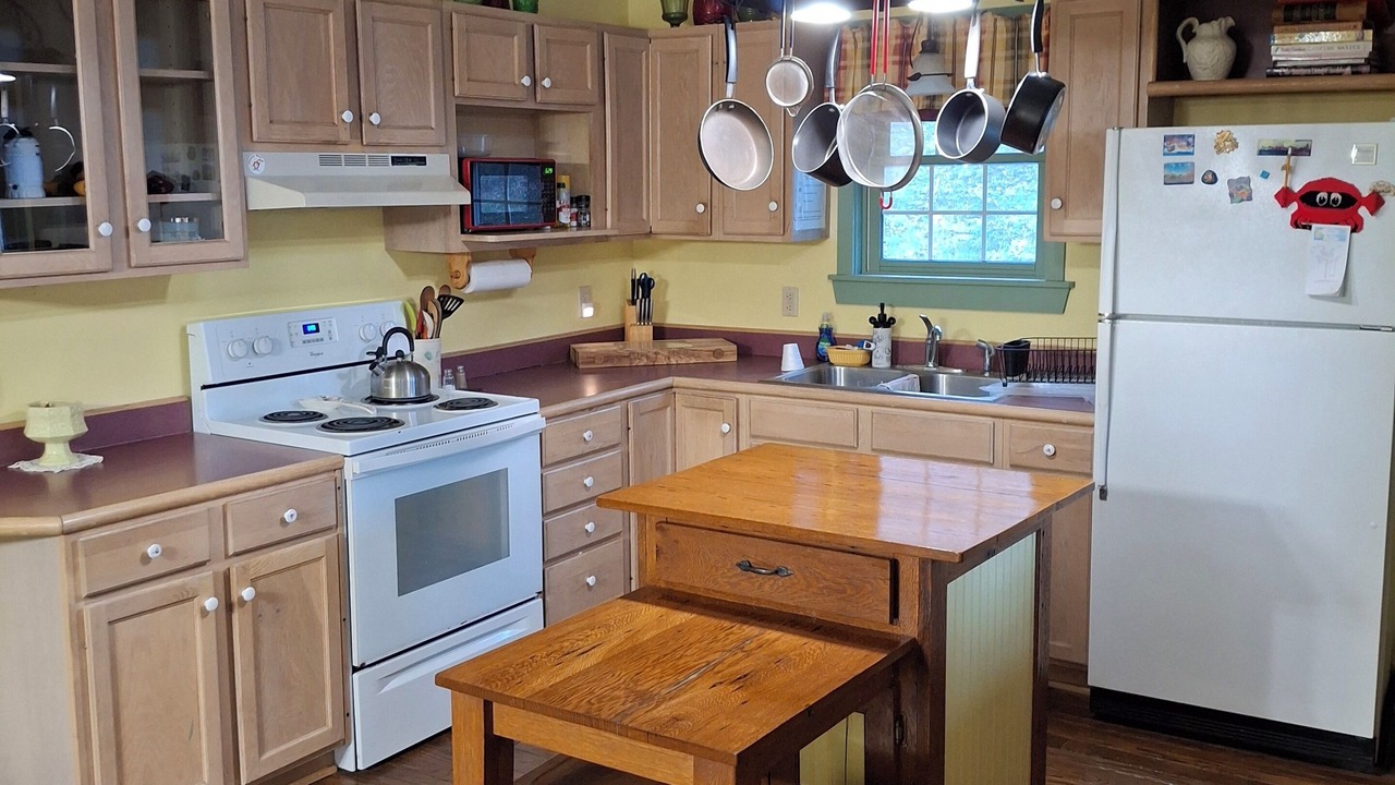 Photo of Kitchen in Gandeeville