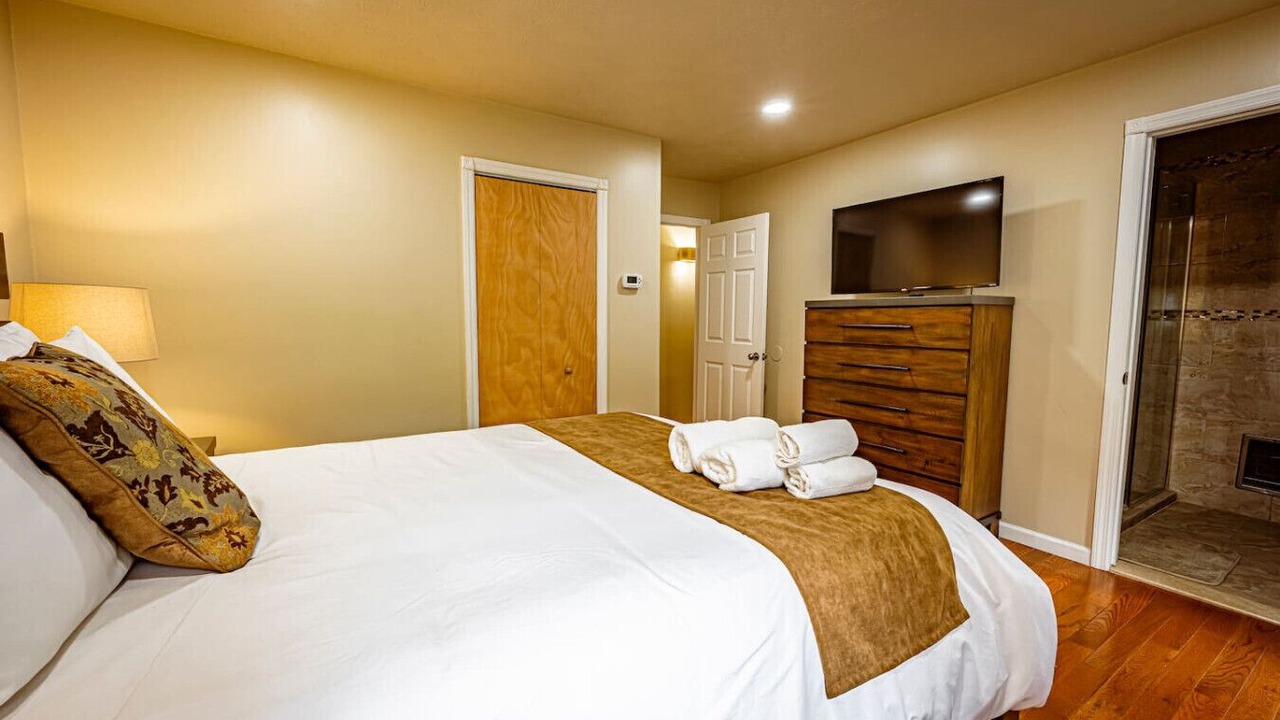 Photo of Bedroom in East Stroudsburg