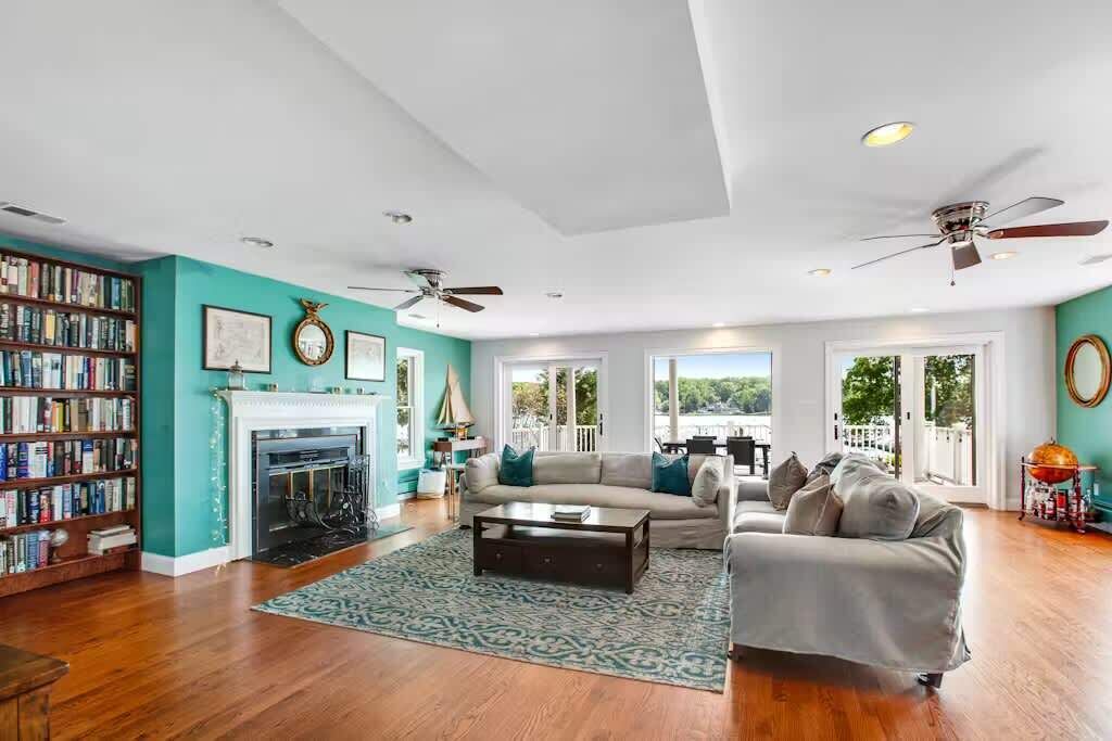 Photo of Livingroom in Annapolis