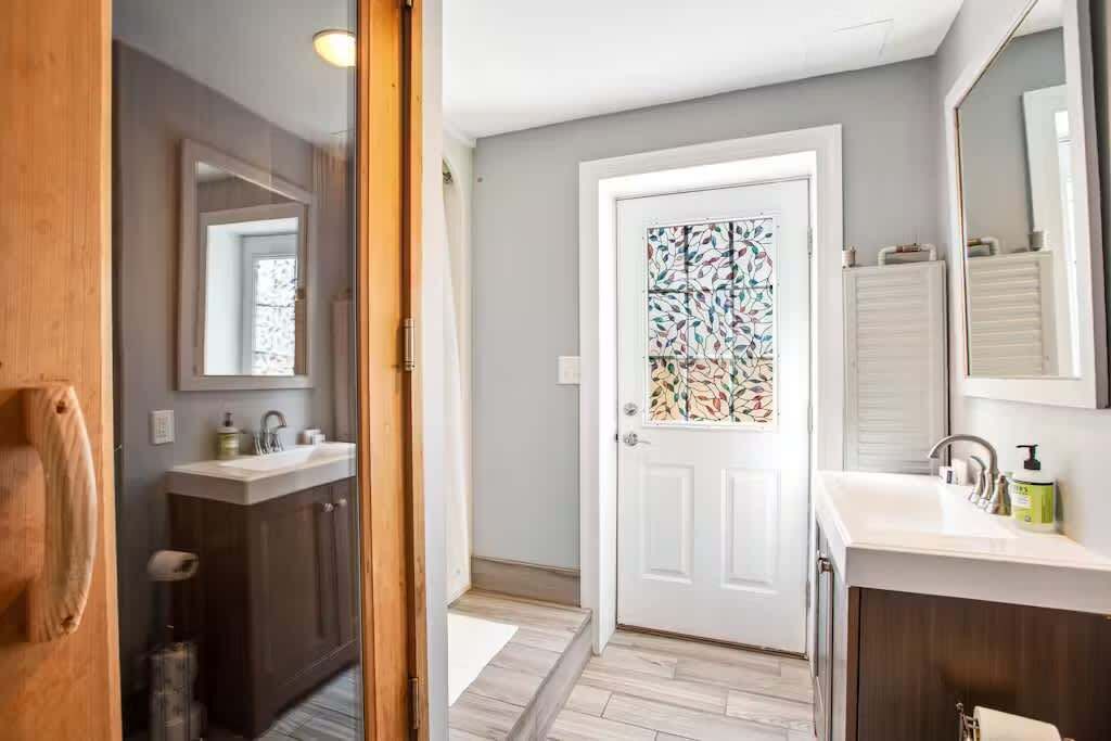 Photo of Bathroom in Annapolis