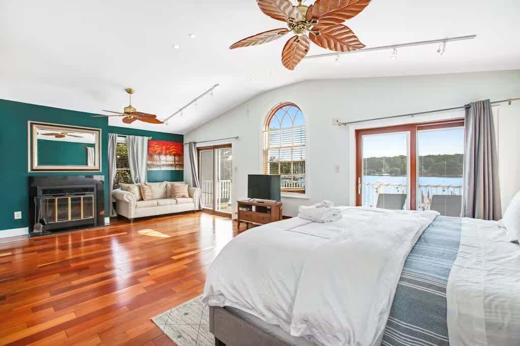 Photo of Bedroom in Annapolis
