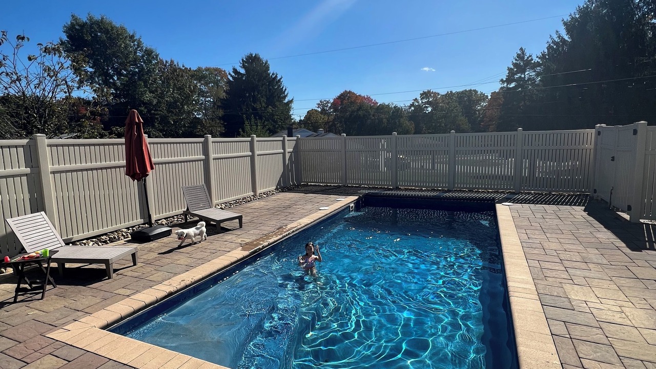 Photo of Outdoor in Plum
