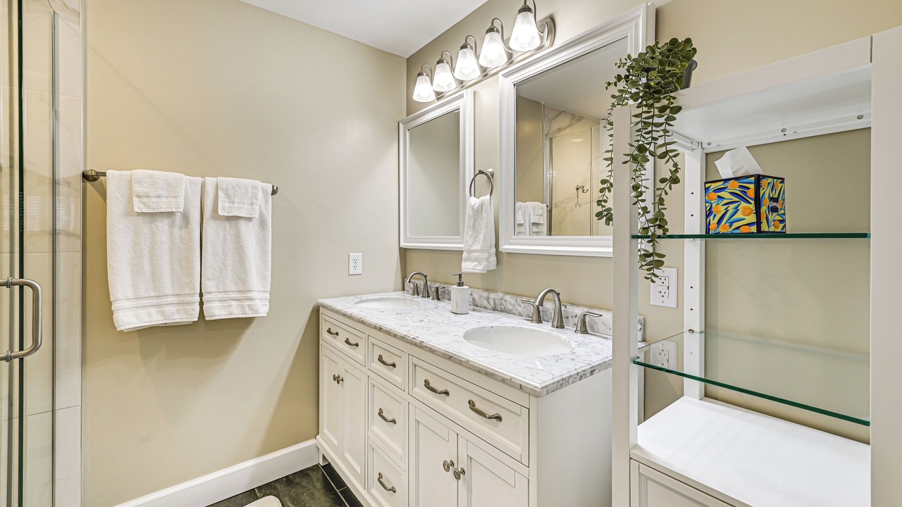 Photo of Bathroom in Albany