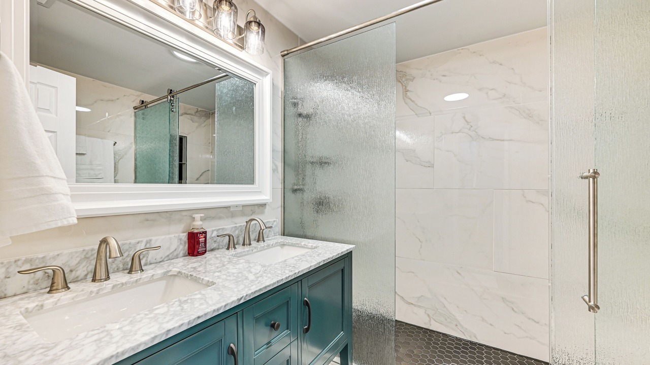 Photo of Bathroom in Albany