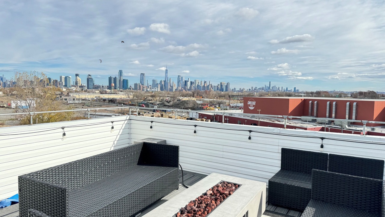Photo of Patio Balcony in Jersey City