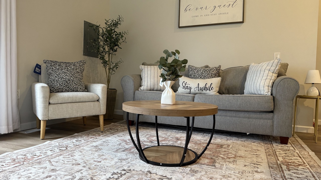 Photo of Livingroom in Edinboro