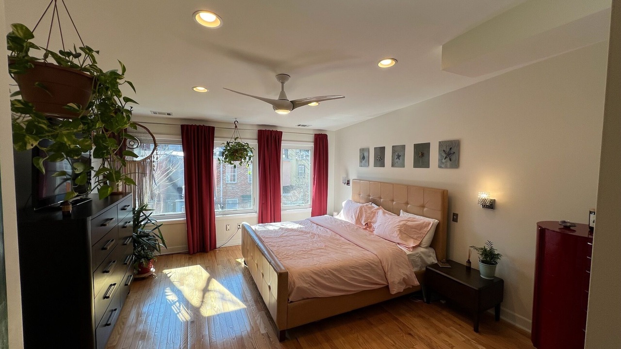 Photo of Bedroom in NoMa