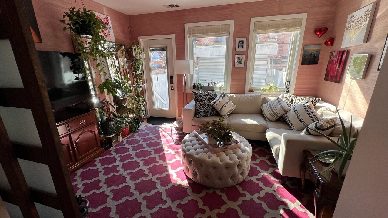 Photo of Livingroom in NoMa