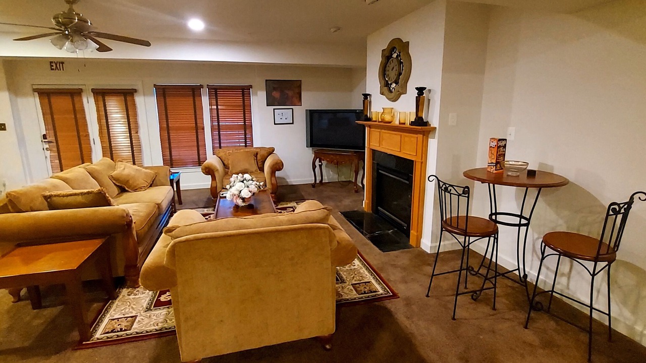 Photo of Bedroom in Upper Marlboro