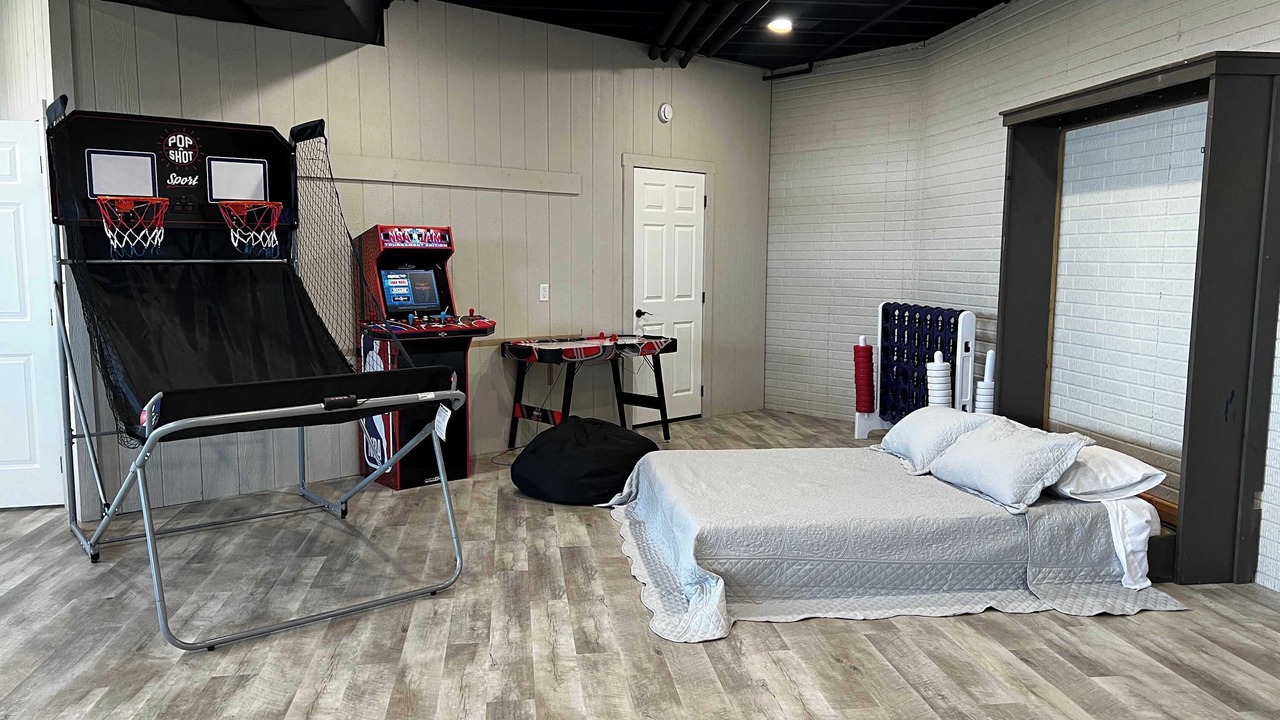 Photo of Bedroom in Sugarcreek