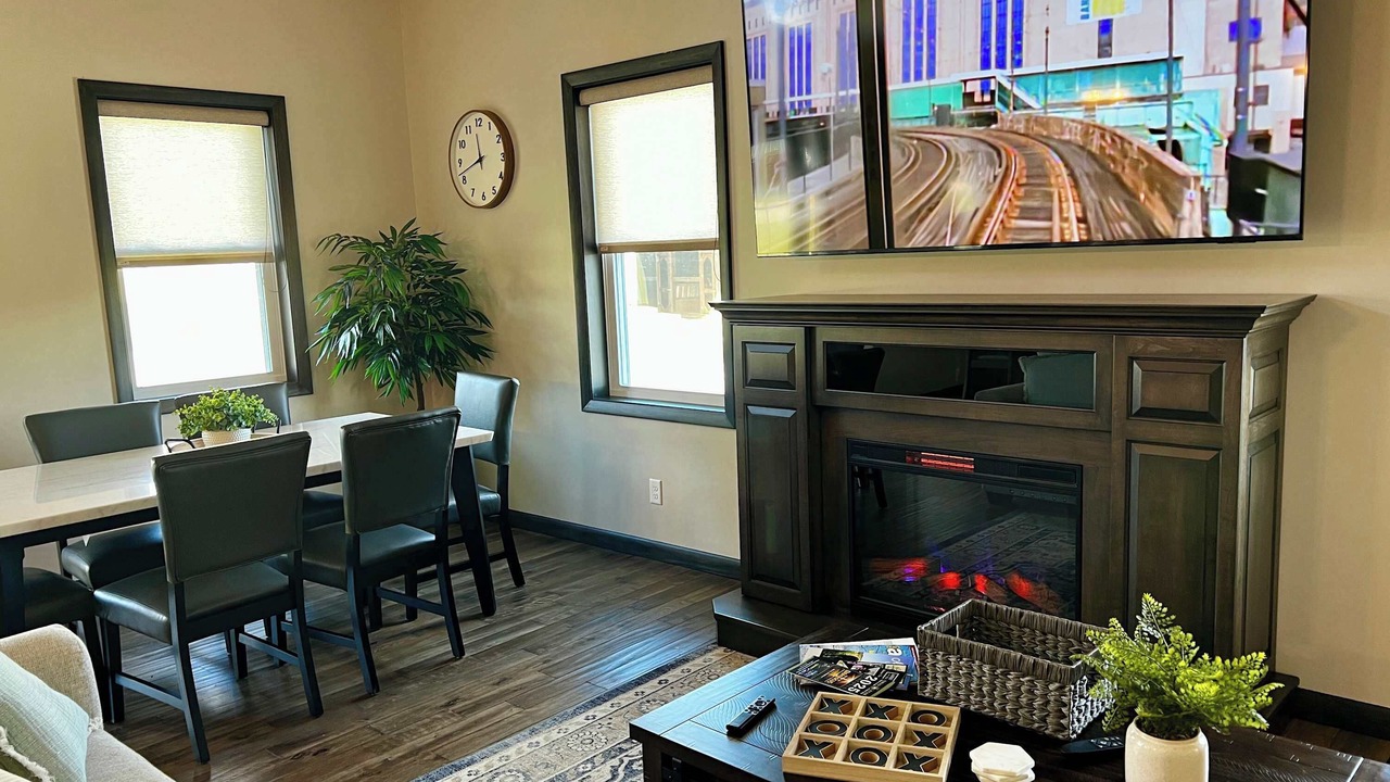 Photo of Livingroom in Sugarcreek