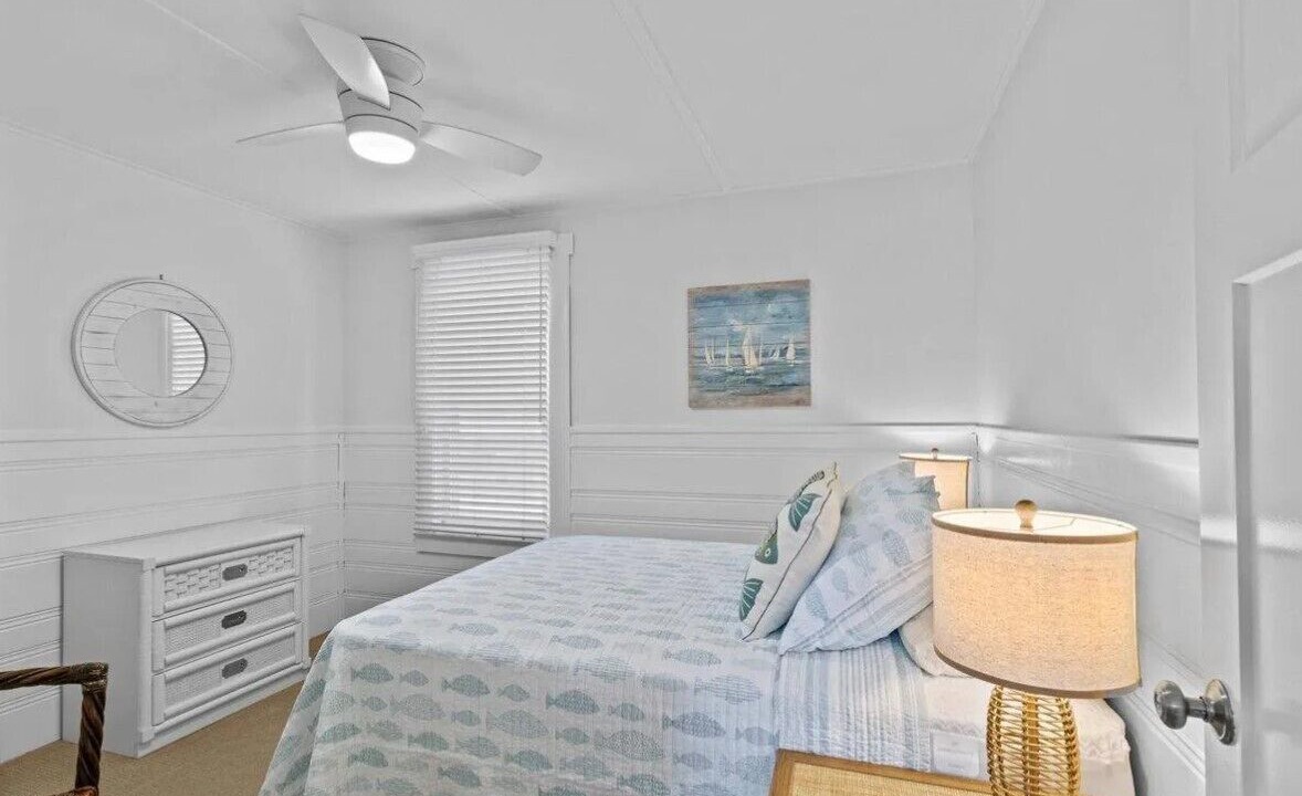 Photo of Bedroom in Normandy Beach