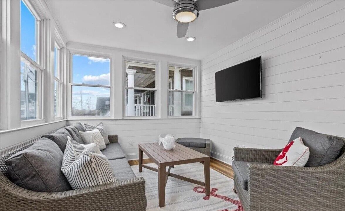 Photo of Livingroom in Normandy Beach