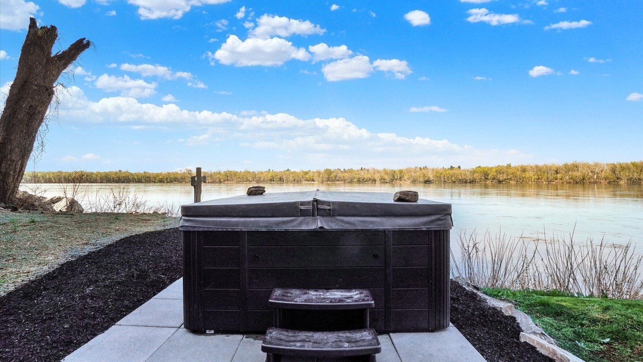 Photo of Outdoor in Columbia