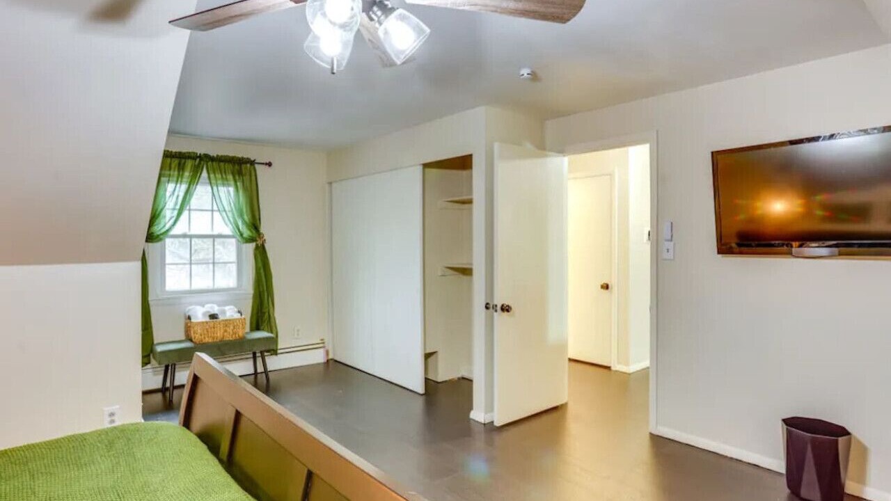 Photo of Bedroom in Lewisburg
