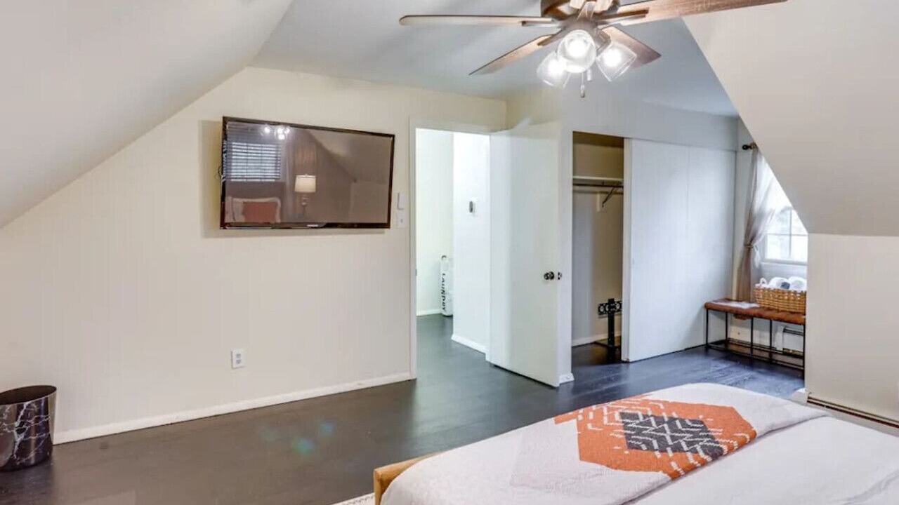 Photo of Bedroom in Lewisburg