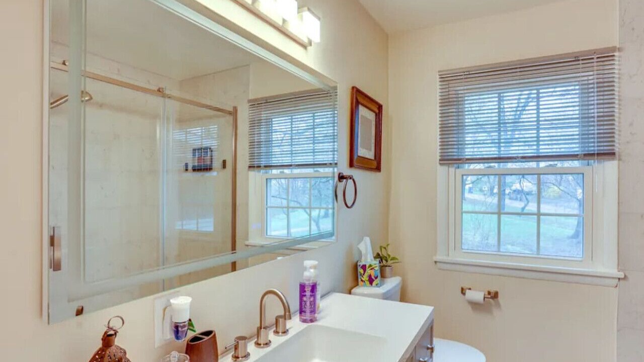 Photo of Bathroom in Lewisburg