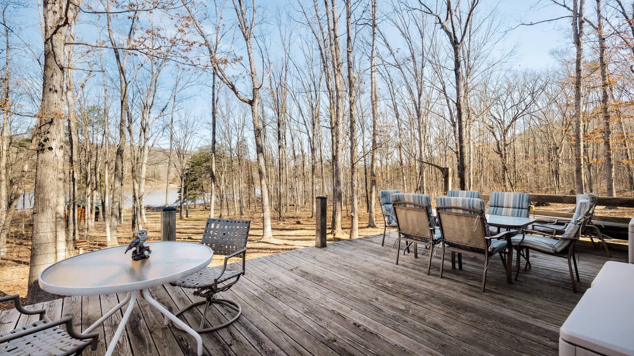 Photo of Outdoor in Points