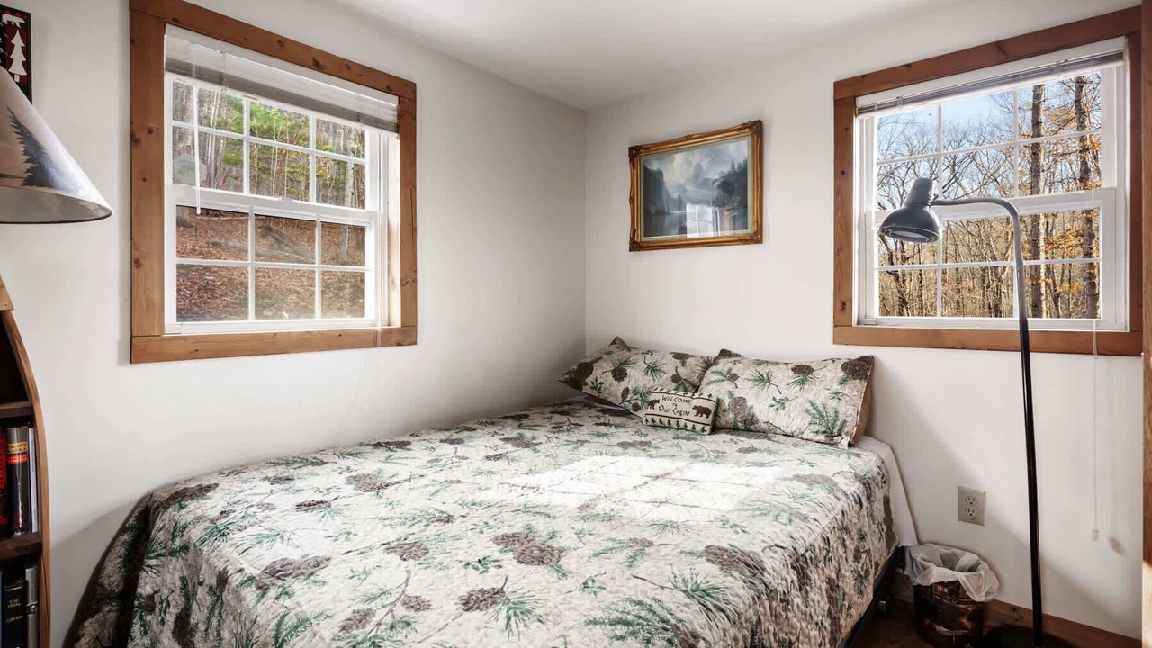 Photo of Bedroom in Points