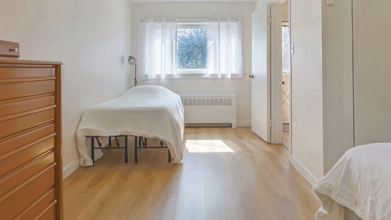 Photo of Bedroom in Bensalem