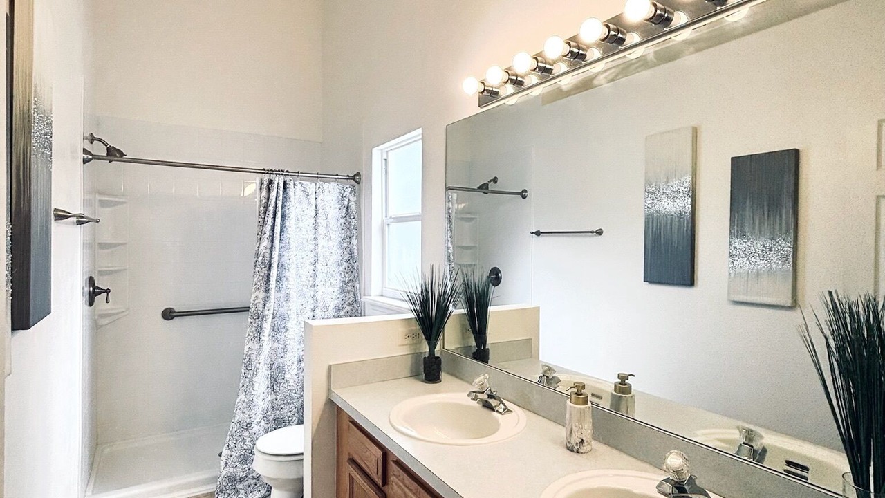 Photo of Bathroom in Clear Creek