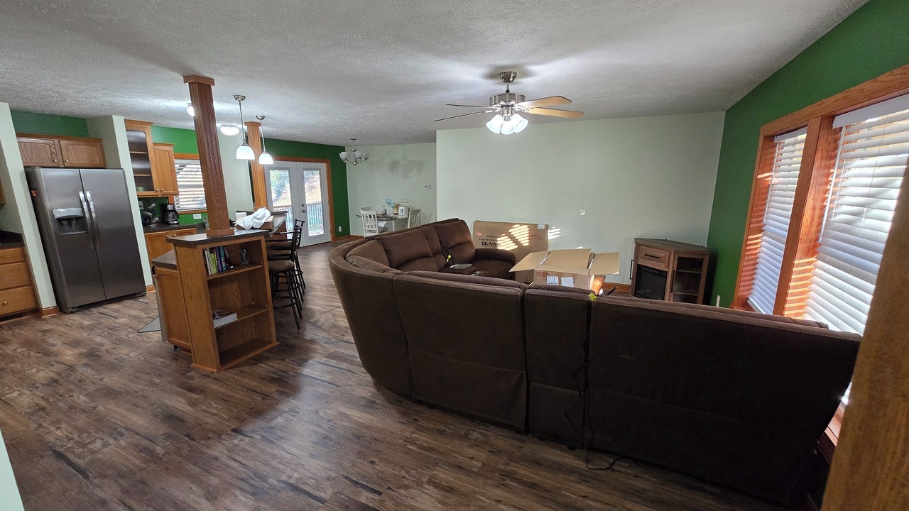 Photo of Livingroom in Creola