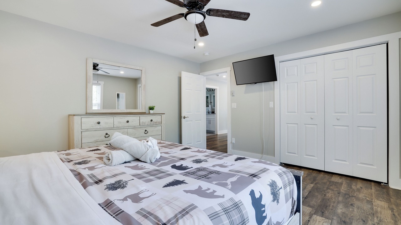 Photo of Bedroom in Jim Thorpe
