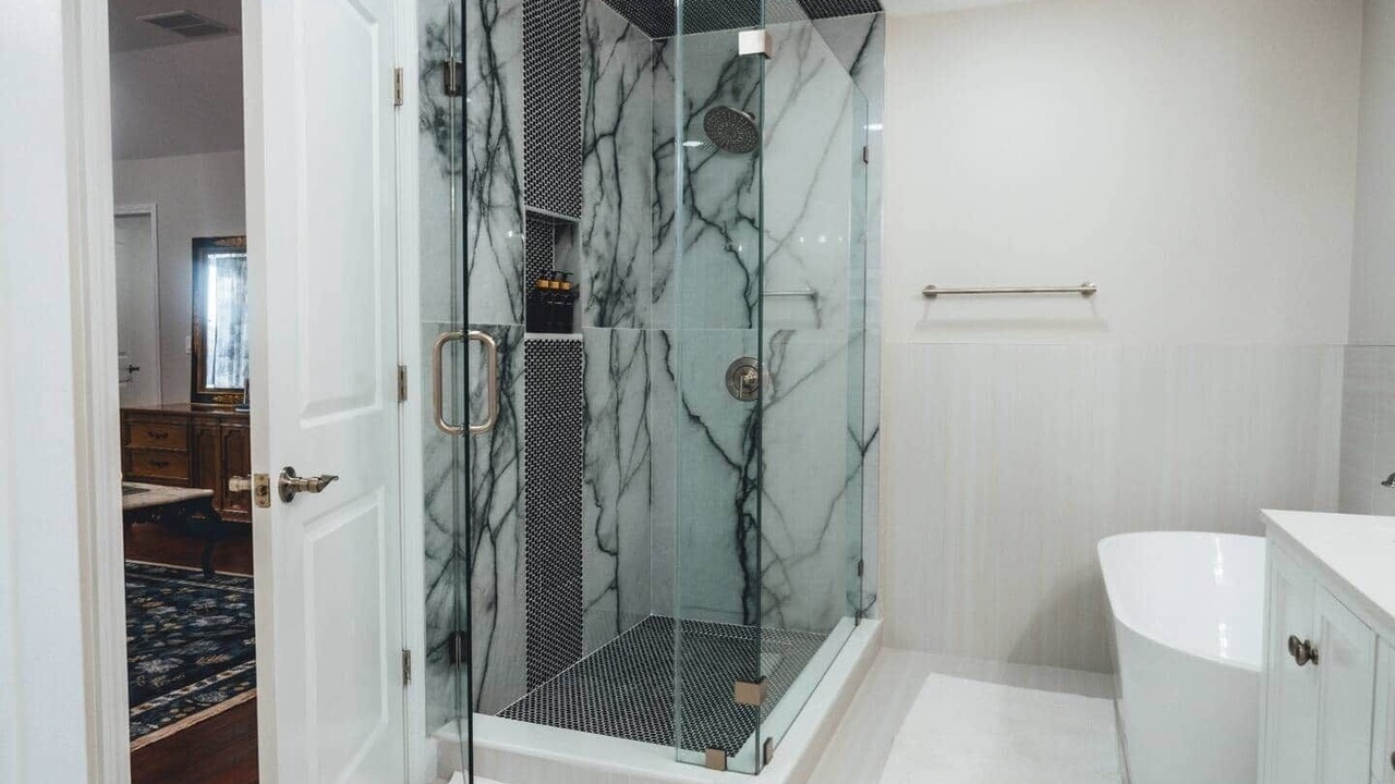 Photo of Bathroom in Long Branch