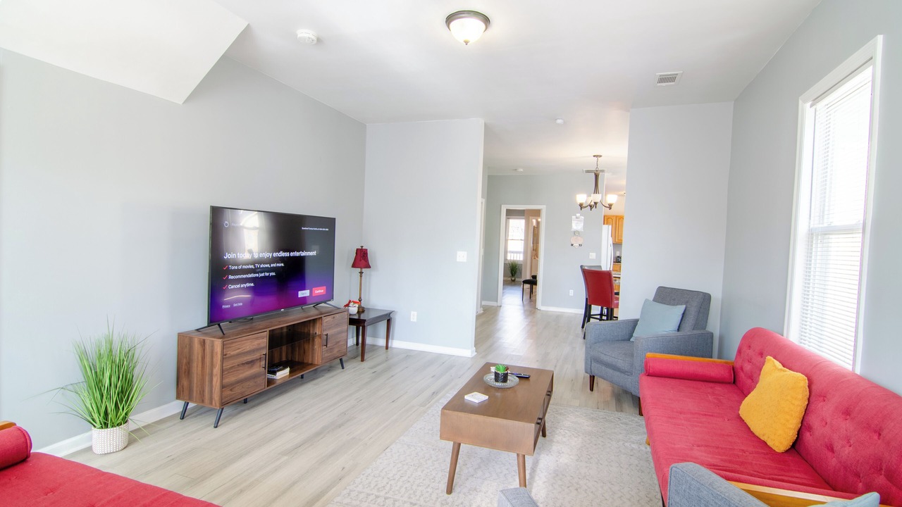 Photo of Livingroom in North Bergen