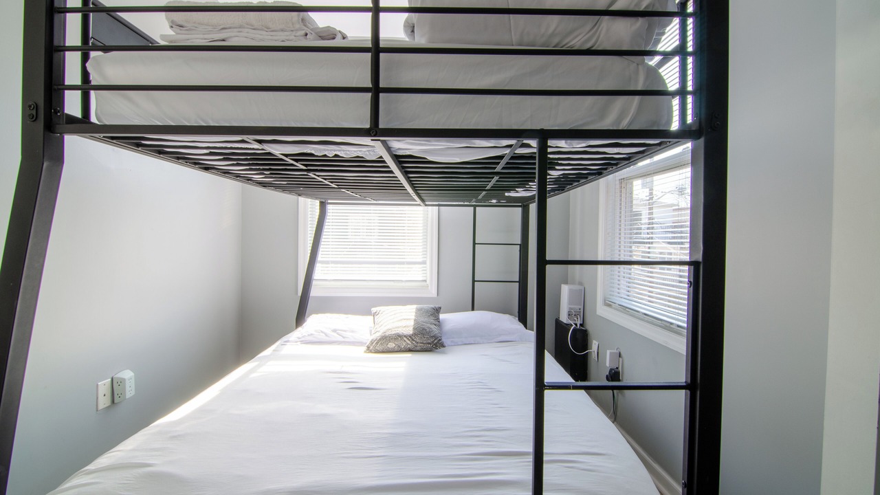 Photo of Bedroom in North Bergen