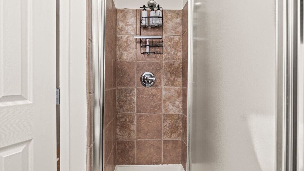 Photo of Bathroom in Southwest Center City