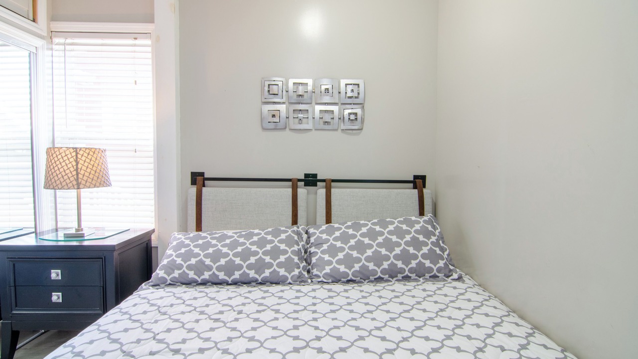 Photo of Bedroom in North Bergen