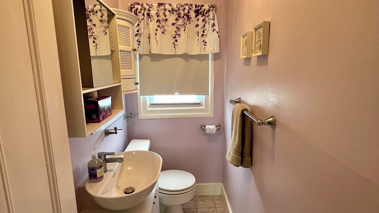 Photo of Bathroom in Ocean Grove