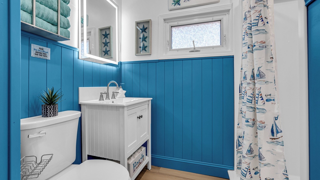 Photo of Bathroom in Ocean Gate