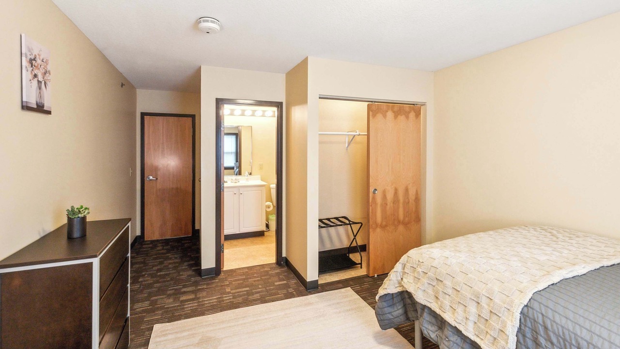 Photo of Bedroom in Ontario