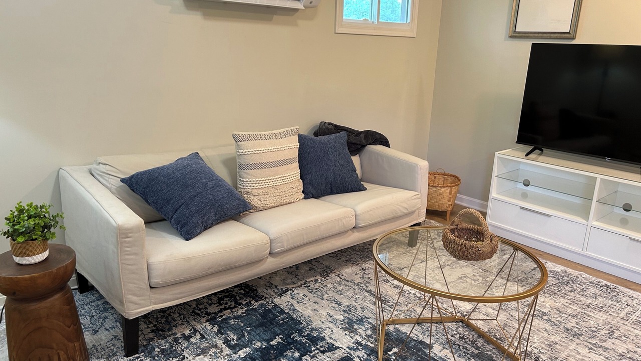 Photo of Livingroom in Hudson