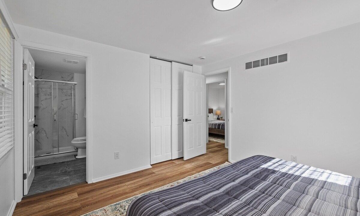 Photo of Bedroom in Cranberry Township