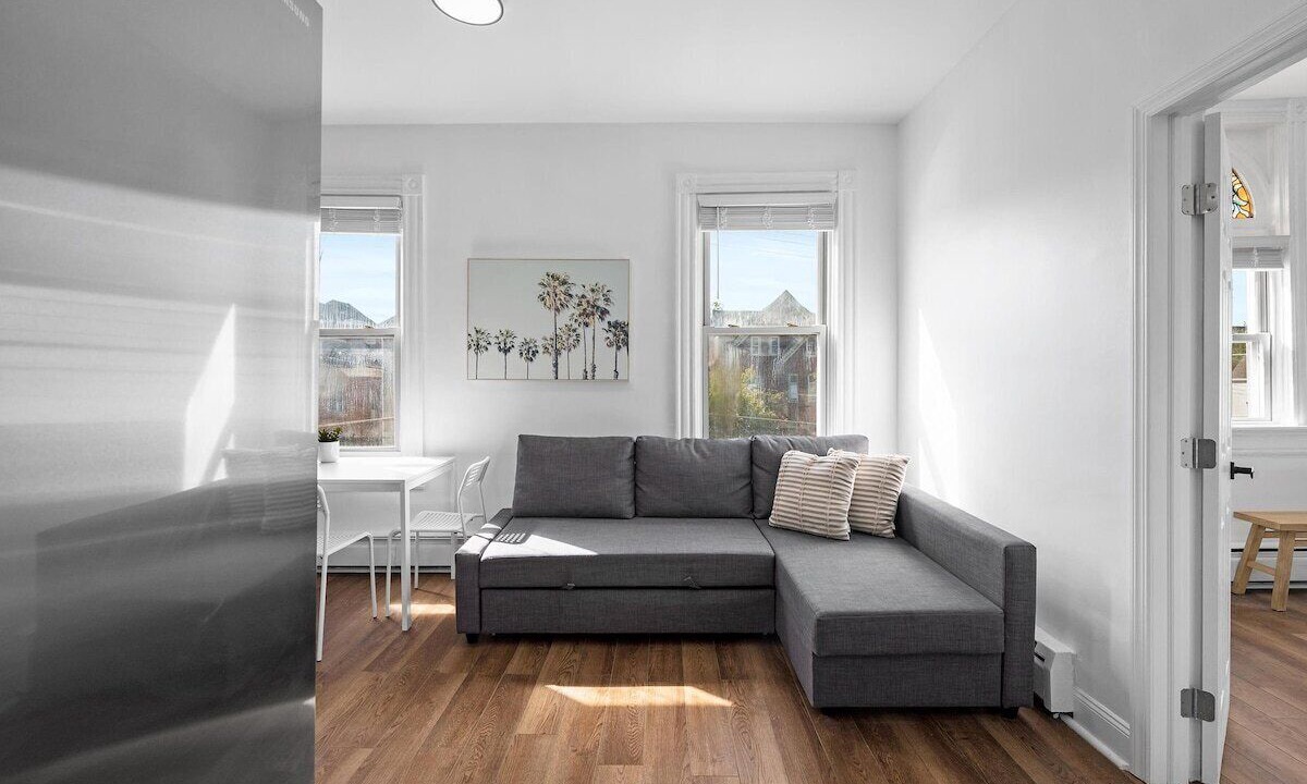 Photo of Livingroom in Shadyside