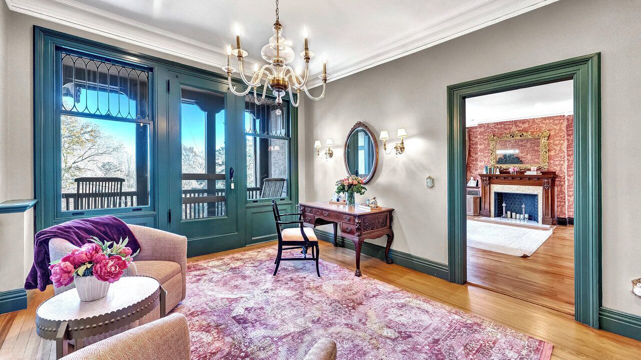 Photo of Livingroom in Montclair