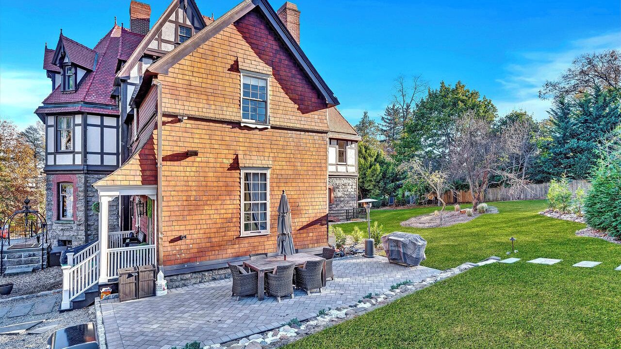 Photo of Outdoor in Montclair