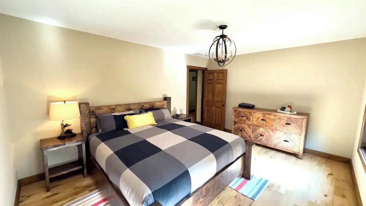 Photo of Bedroom in Wilkes-Barre