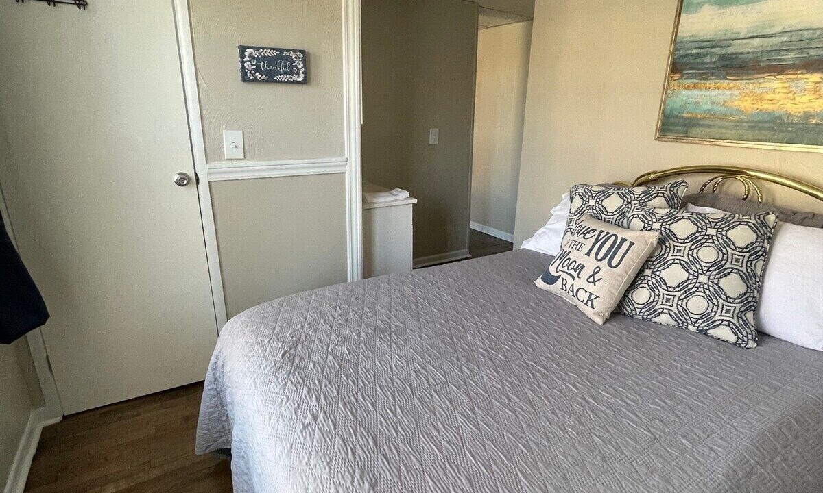 Photo of Bedroom in Coshocton