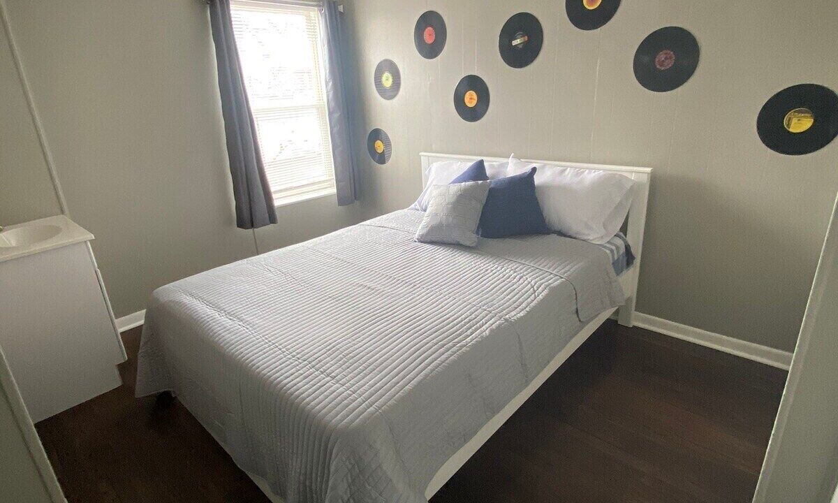 Photo of Bedroom in Coshocton