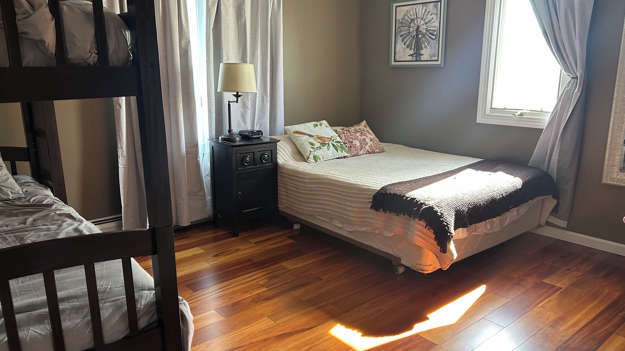Photo of Bedroom in Ortley Beach