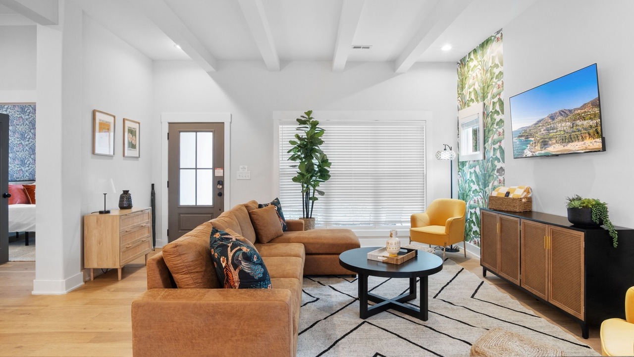 Photo of Livingroom in Charlotte