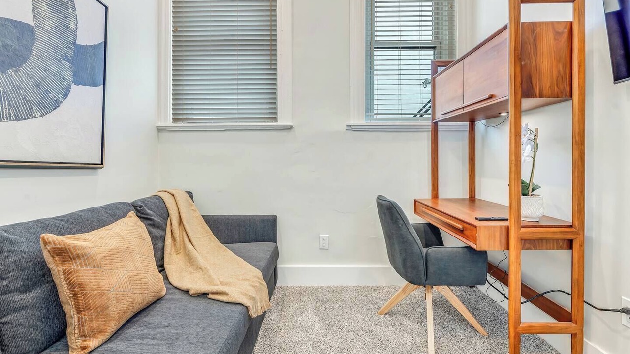 Photo of Livingroom in Walnut Hills
