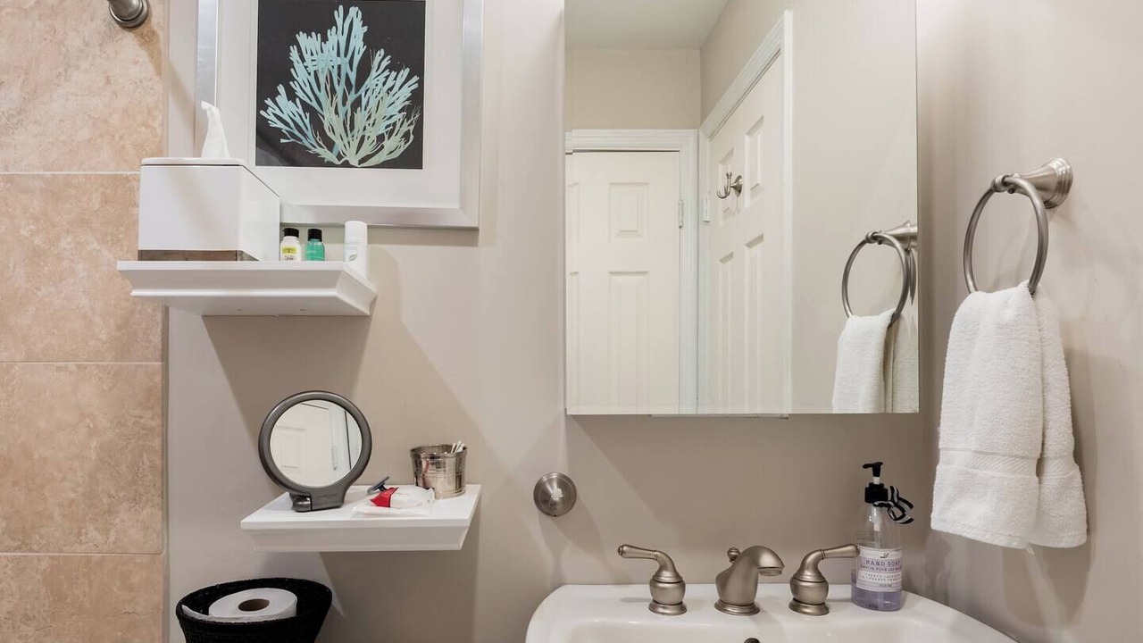 Photo of Bathroom in Mount Adams